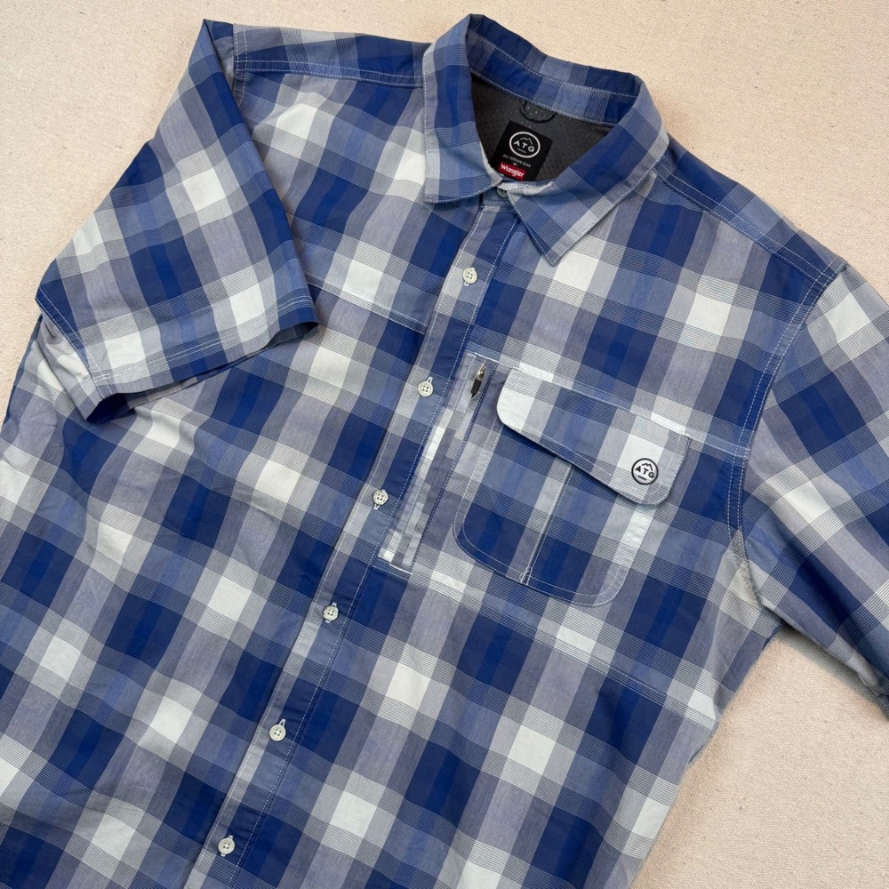 Wrangler Large ATG Button Up Shirt Mens Blue Plaid Short Sleeve Regular Fit